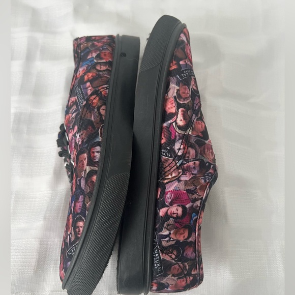 SUPERNATURAL JOIN THE HUNT Sam and Dean Woman's Sz 7 Lace Up Sneakers Shoes - Picture 3 of 8